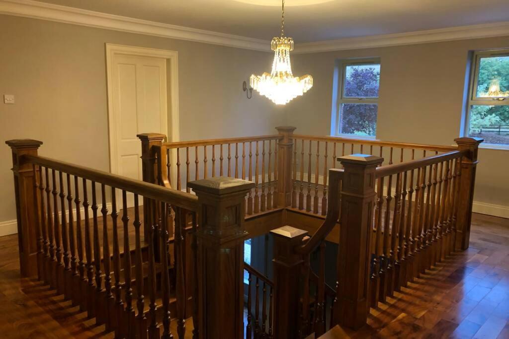 Ballyheifer House - A Beautiful 5 Bedroom Home. แมกเฮอราเฟลท์ ภายนอก รูปภาพ