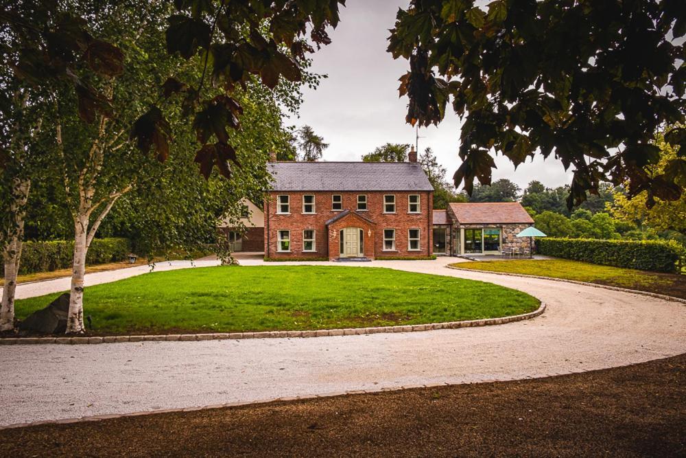 Ballyheifer House - A Beautiful 5 Bedroom Home. แมกเฮอราเฟลท์ ภายนอก รูปภาพ